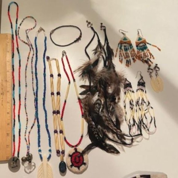 Native American Style Jewelry, multiple pieces. Authenticity unknown. - Picture 2 of 2